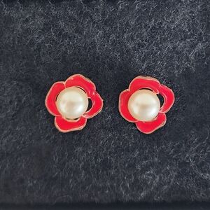 Elegant Vintage Red Flower Pearl Earrings
